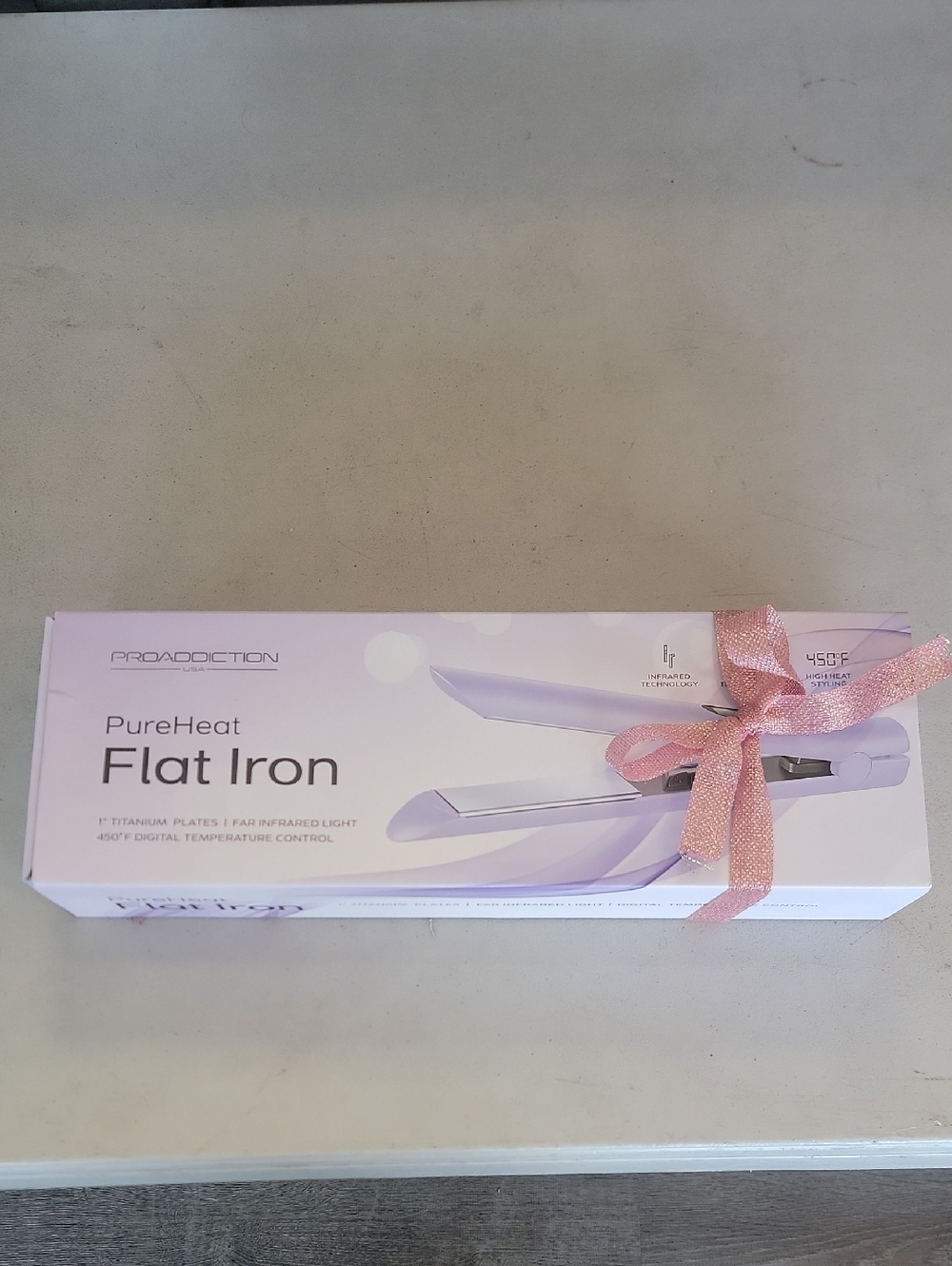 Paul Mitchell Proaddiction Flat Iron in Light Purple